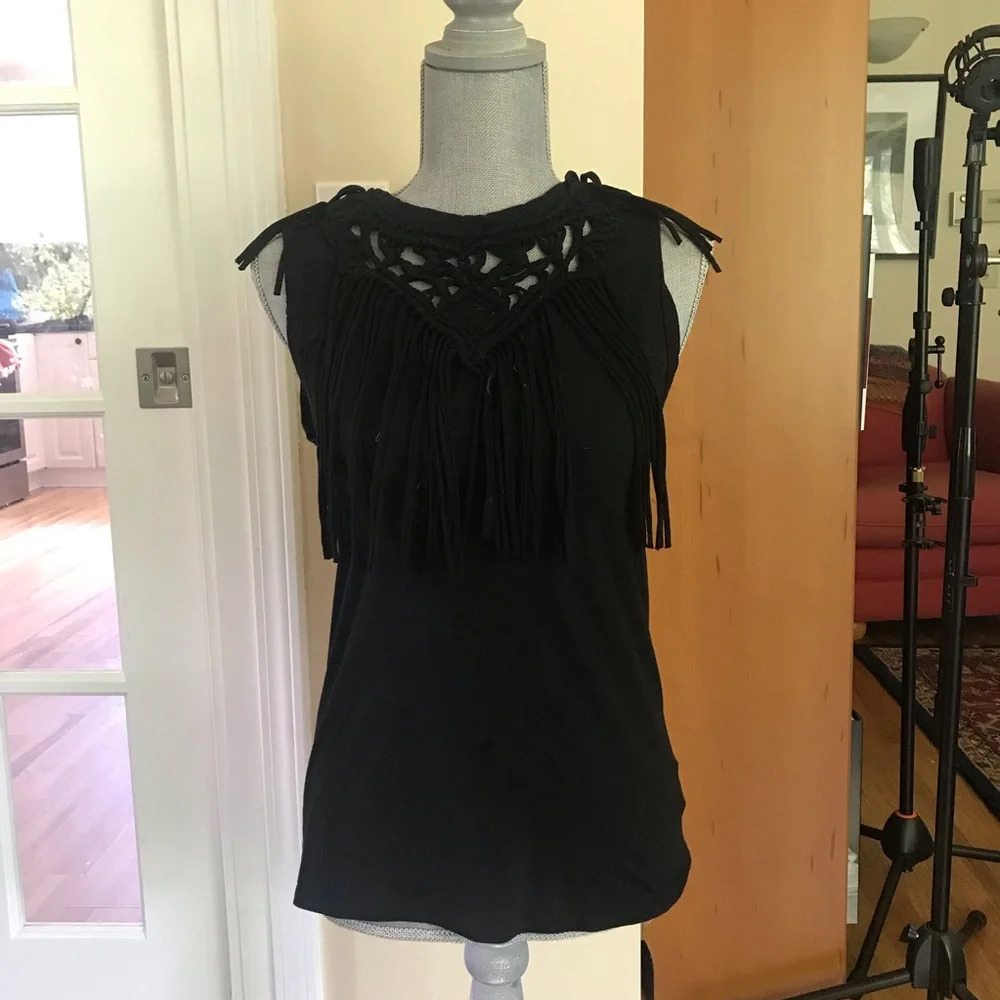 Pam & Gela Crocheted Top - Picture 2 of 8
